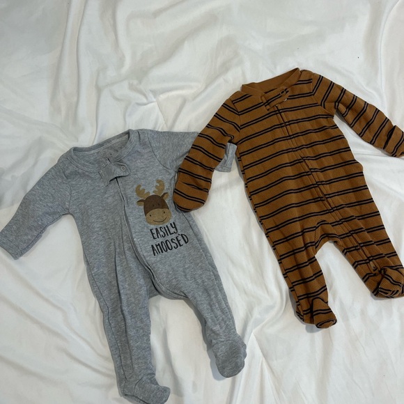 Newborn essentials bundle - Picture 2 of 5